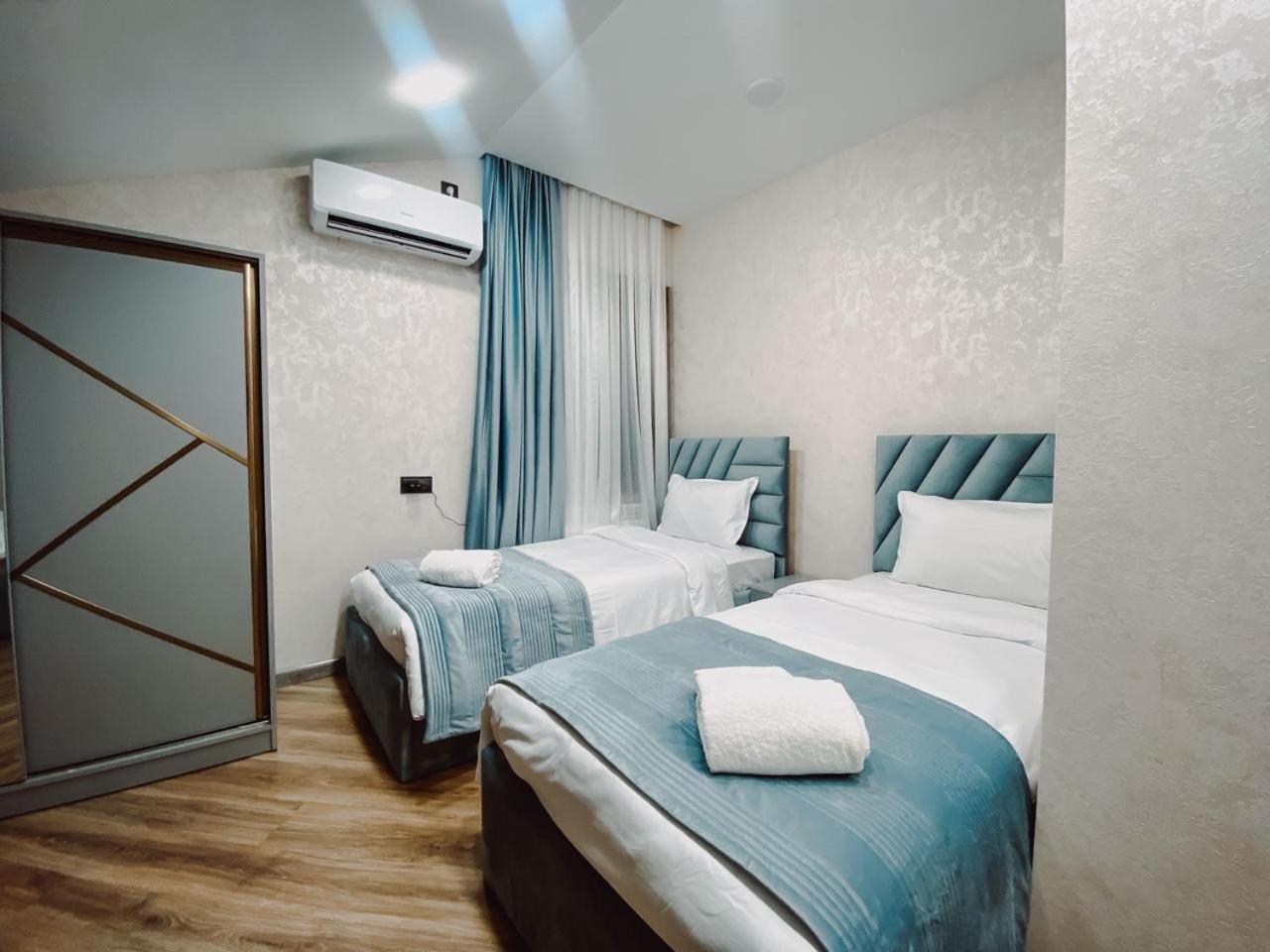 Royal Renaissance Hotel 4*